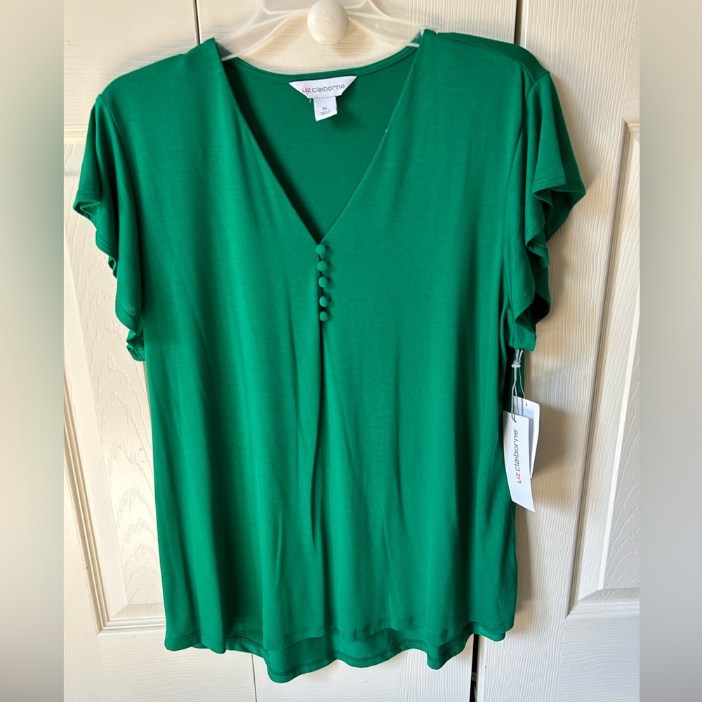 NWT, Liz Claiborne green short sleeve blouse with flutter sleeves.
